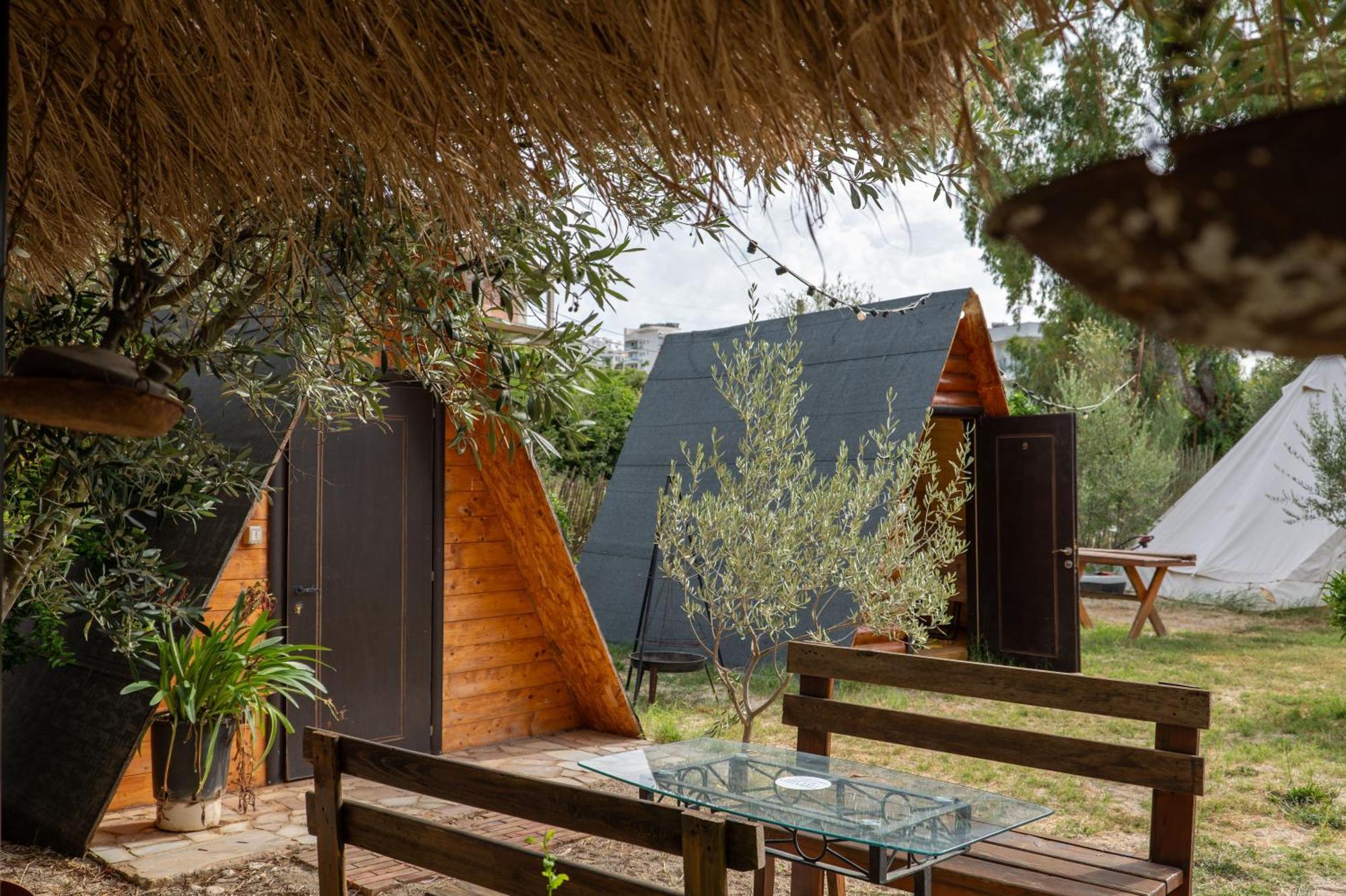 Garden Villa Lake Side & Glamping Ksamil Exterior photo